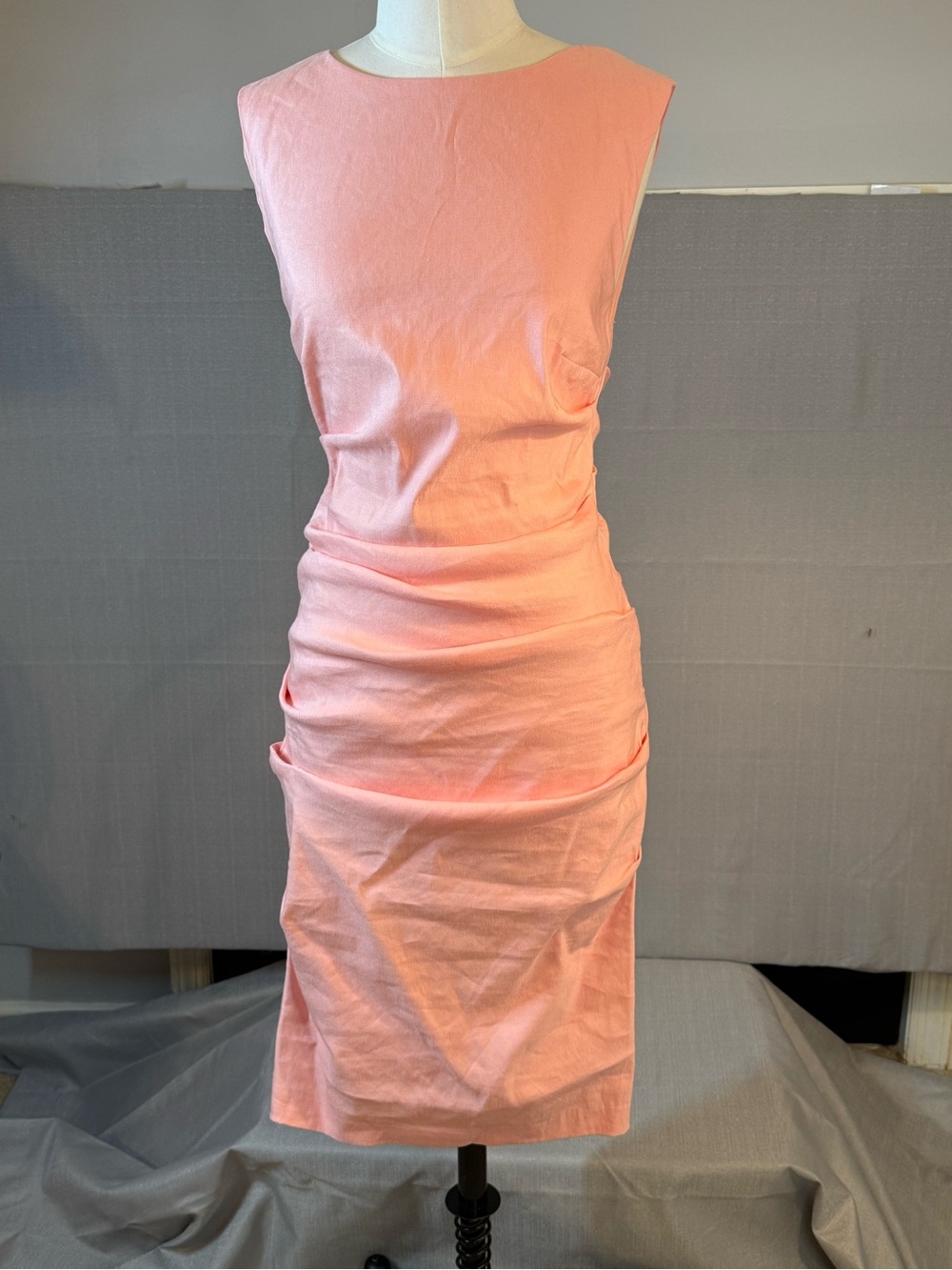 Sleeveless Peach Midi Dress with Side Ruching by